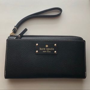 Black Kate Spade Wallet with 3 Zippered Pockets